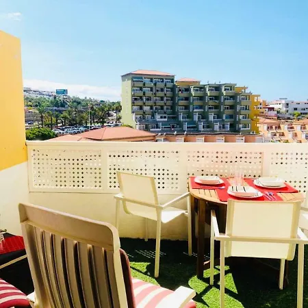 Summer Sun With Wifi And Pool In The Complex