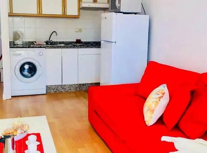 Summer Sun With Wifi And Pool In The Complex